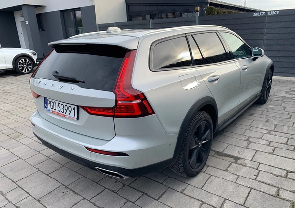 Volvo V60 Cross Country cena 129900 przebieg: 72500, rok produkcji 2020 z Wisła małe 379